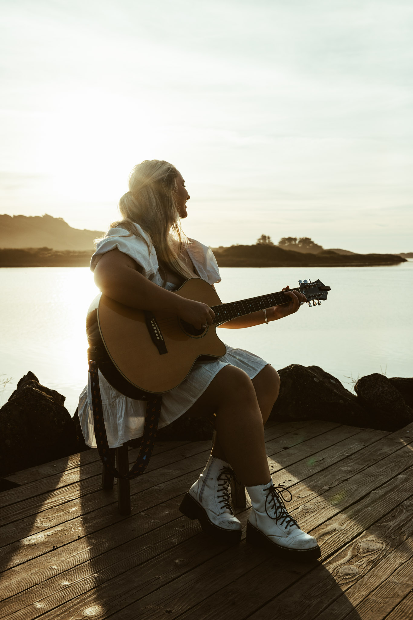 Sunny Mitchell with guitar